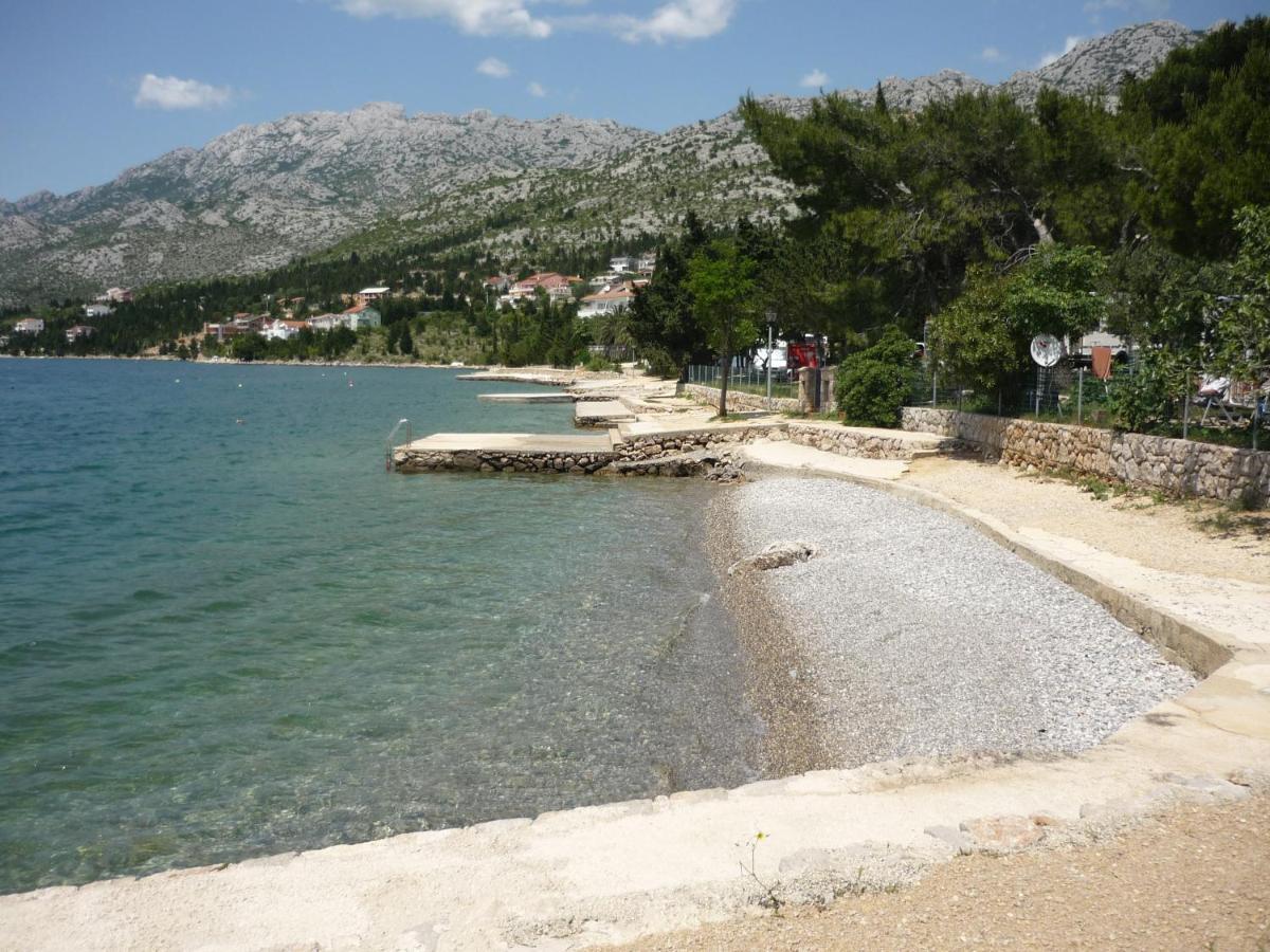 Apartmani MILLE Starigrad Paklenica Bagian luar foto