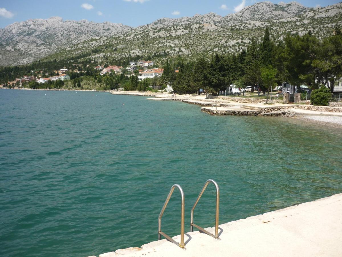 Apartmani MILLE Starigrad Paklenica Bagian luar foto